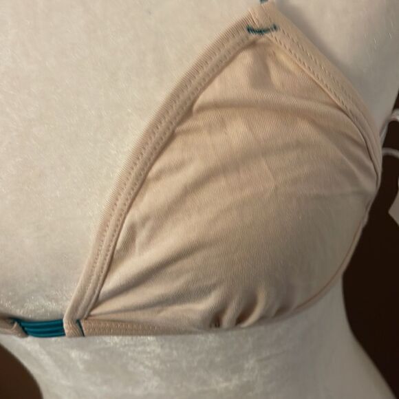 NWOT Out From Under Urban Outfitters Bralette Size Large - Picture 2 of 7